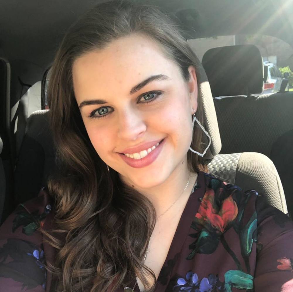 Meet your Posher, Lauren